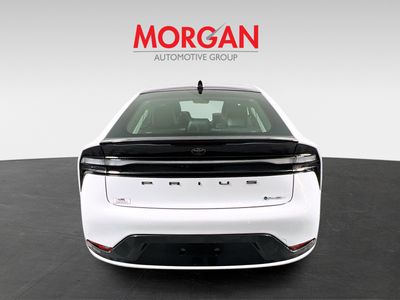 2026 Toyota Prius Plug-In Hybrid - Photo 4
