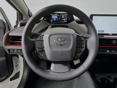 2026 Toyota Prius Plug-In Hybrid - Photo 15
