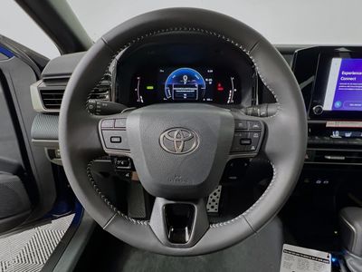 2026 Toyota Camry — photo 15 view