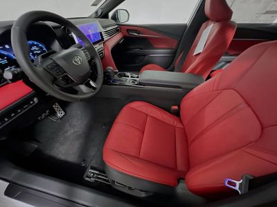 2026 Toyota Camry - Photo 12