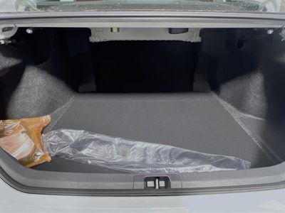 2026 Toyota Camry - Photo 31