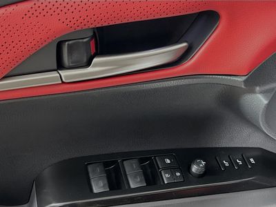 2026 Toyota Camry - Photo 14