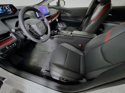 2026 Toyota Prius Plug-In Hybrid - Photo 12