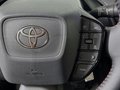 2026 Toyota Prius Plug-In Hybrid - Photo 17