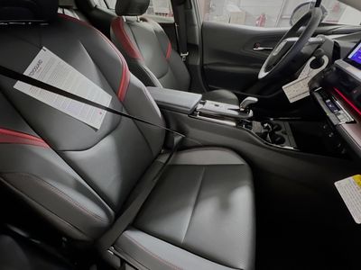 2026 Toyota Prius Plug-In Hybrid - Photo 28