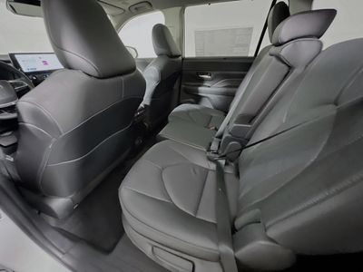 2026 Toyota Grand Highlander - Photo 25