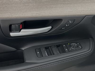 2026 Toyota Grand Highlander - Photo 13