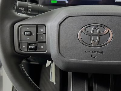2026 Toyota RAV4 Plug-In Hybrid - Photo 16