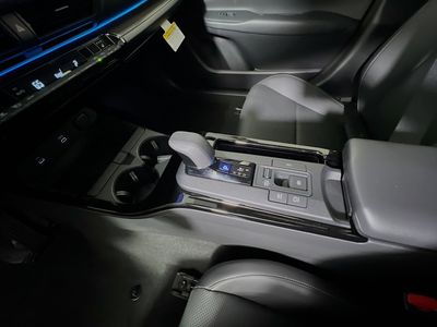 2026 Toyota Prius - Photo 22