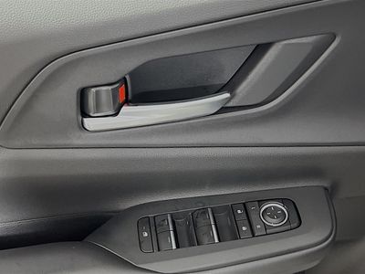 2026 Toyota Prius - Photo 14