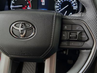 2026 Toyota Tundra — photo 16 view