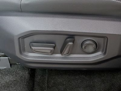 2026 Toyota Tundra — photo 12 view