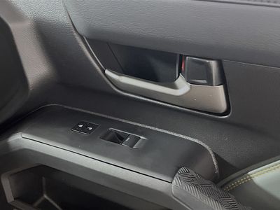 2025 Toyota Tacoma Hybrid - Photo 29