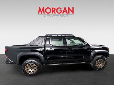 2025 Toyota Tacoma Hybrid - Photo 2