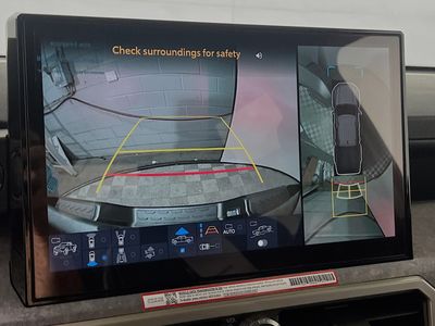 2025 Toyota Tacoma Hybrid - Photo 25