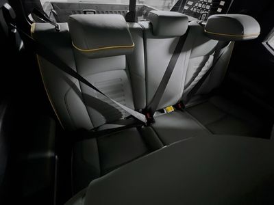 2025 Toyota Tacoma Hybrid - Photo 30