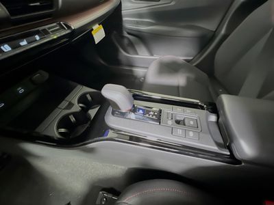 2026 Toyota Prius Plug-In Hybrid - Photo 22