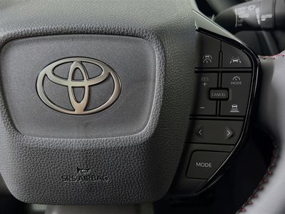 2026 Toyota Prius Plug-In Hybrid - Photo 17
