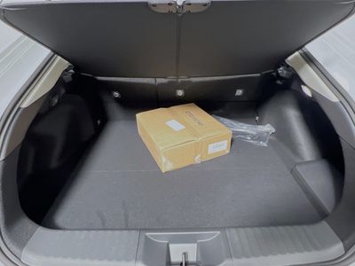 2026 Toyota Prius Plug-In Hybrid - Photo 31