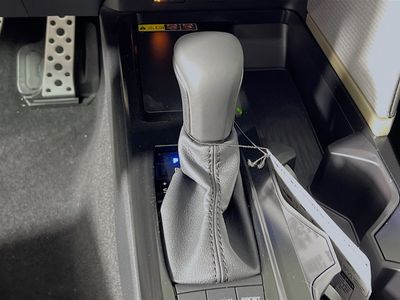 2026 Toyota Camry - Photo 21