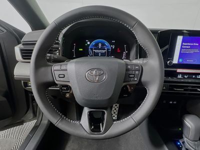 2026 Toyota Camry - Photo 15
