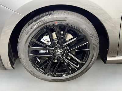 2026 Toyota Camry - Photo 11