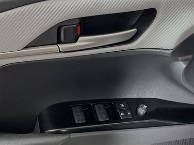 2026 Toyota Camry - Photo 14