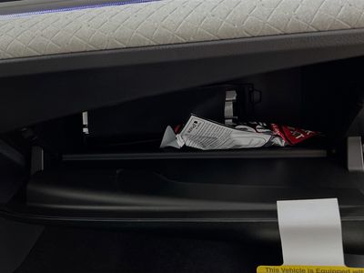2026 Toyota Camry - Photo 32