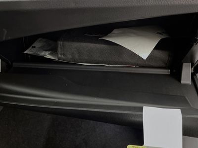 2026 Toyota Camry - Photo 32