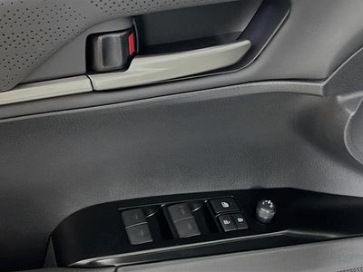 2026 Toyota Camry - Photo 14