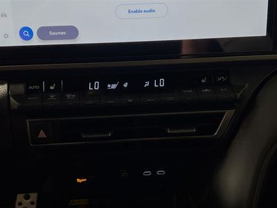 2026 Toyota Camry - Photo 23