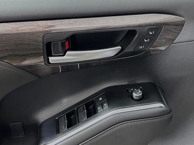 2025 Toyota Highlander - Photo 14