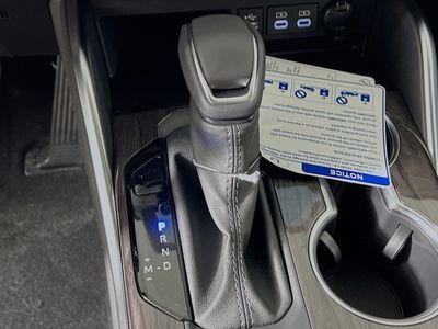 2025 Toyota Highlander - Photo 21