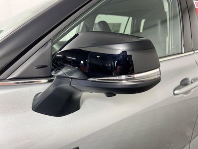 2025 Toyota Highlander - Photo 10