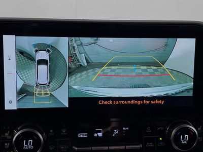 2025 Toyota Highlander - Photo 25