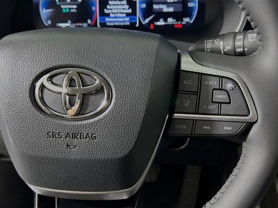 2025 Toyota Highlander - Photo 17