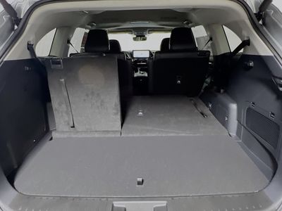 2025 Toyota Highlander - Photo 31