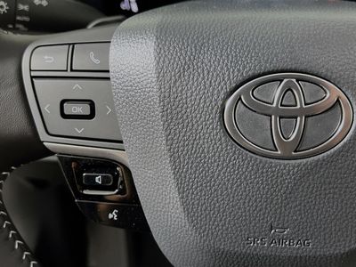 2026 Toyota Camry - Photo 16