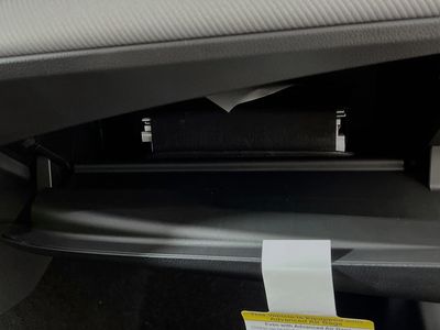 2026 Toyota Camry - Photo 32