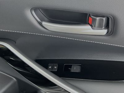 2026 Toyota Corolla Hatchback - Photo 29
