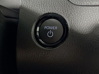 2026 Toyota Camry - Photo 20