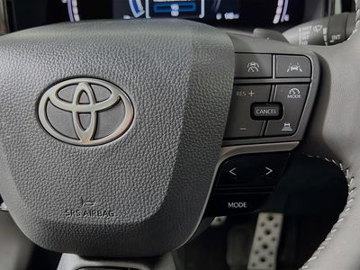 2026 Toyota Camry - Photo 17