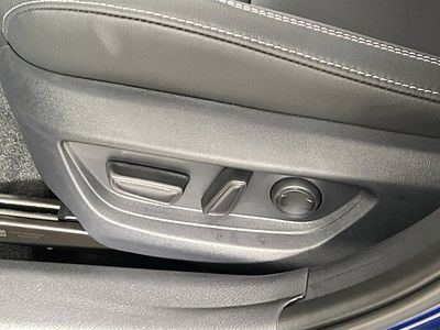 2026 Toyota Camry - Photo 13