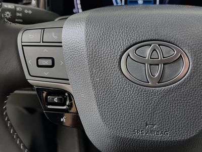 2026 Toyota Camry - Photo 16