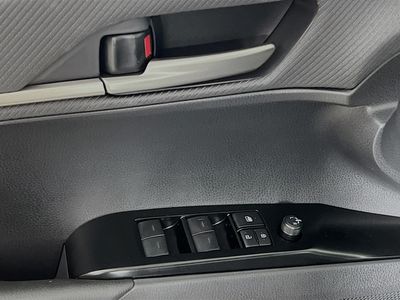 2026 Toyota Camry - Photo 14