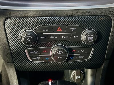 2021 Dodge Charger - Photo 23