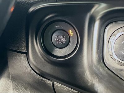 2021 Jeep Wrangler - Photo 19