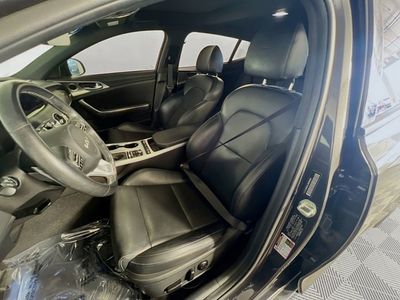 2022 Kia Stinger - Photo 10