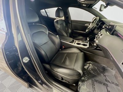 2022 Kia Stinger - Photo 30