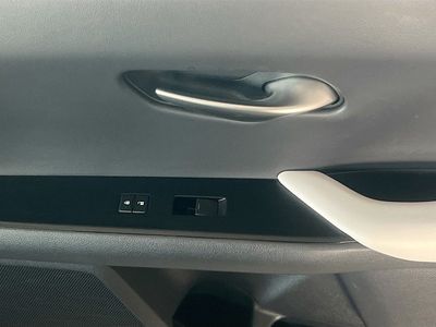 2019 Lexus UX - Photo 32